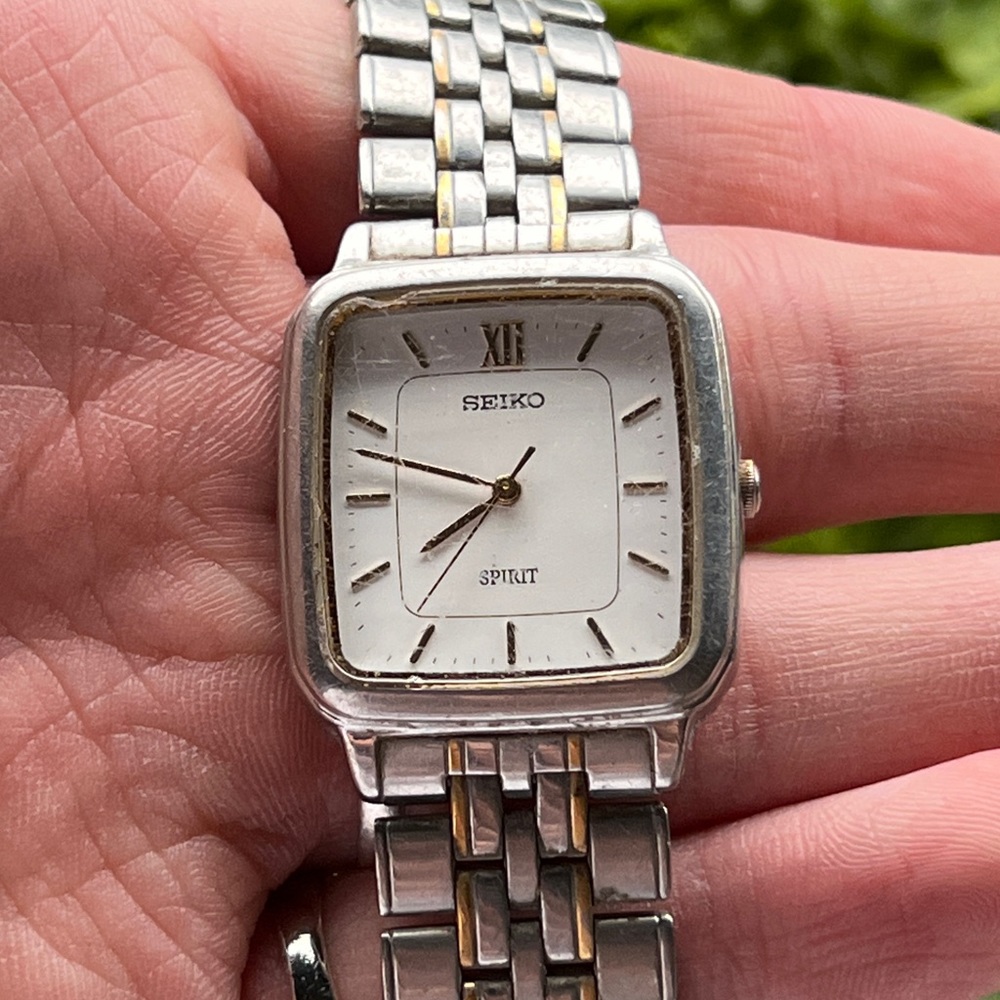 Vintage Seiko Spirit Watch Quartz Men’s Square Dial
